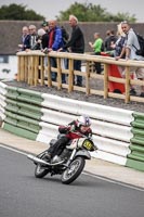 Vintage-motorcycle-club;eventdigitalimages;mallory-park;mallory-park-trackday-photographs;no-limits-trackdays;peter-wileman-photography;trackday-digital-images;trackday-photos;vmcc-festival-1000-bikes-photographs